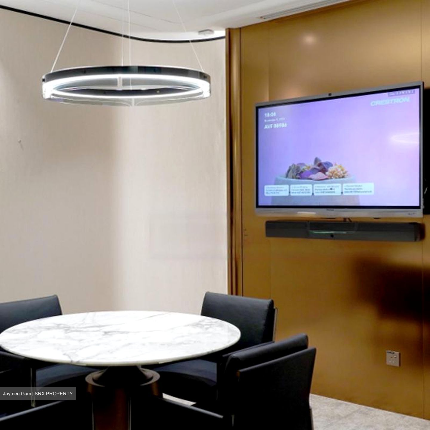 Gateway East (D7), Office #476156821